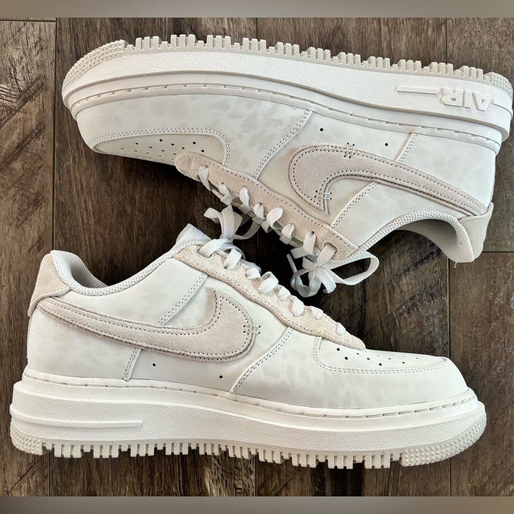 Nike Air Force 1 Low Luxe men’s 12.5